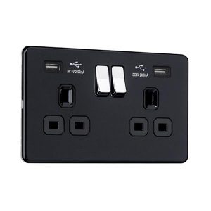 13A 2G Switched Socket with 2.4A Dual USB Charger (Max.12W)